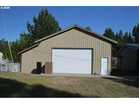 137008 Main Street Crescent OR 97733
