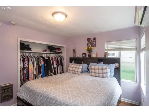 575 W Center Street Roseburg OR 97471