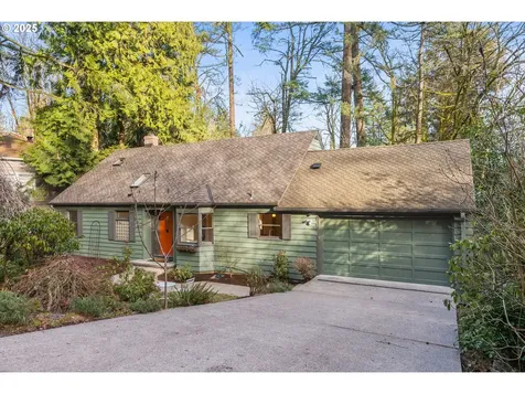 1646 SW Parkview Court Portland OR 97221