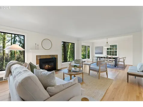 1646 SW Parkview Court Portland OR 97221