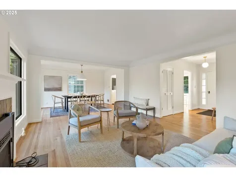 1646 SW Parkview Court Portland OR 97221