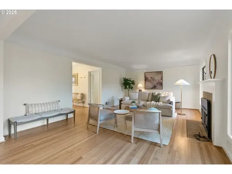 1646 SW Parkview Court Portland OR 97221