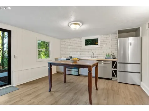 1646 SW Parkview Court Portland OR 97221