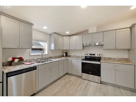 510 Kelm Place Lebanon OR 97355