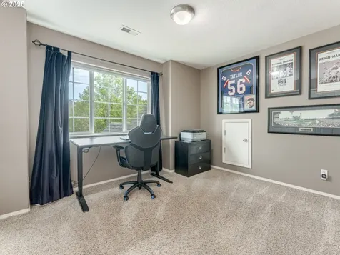 649 NE Retford Avenue Hillsboro OR 97124