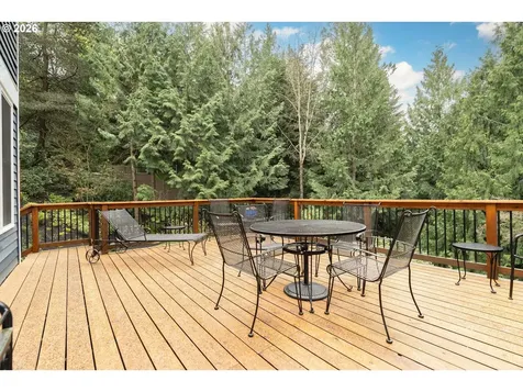 11503 SW Streamside Court Portland OR 97219