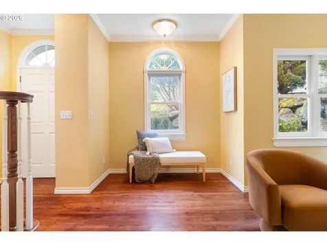 11503 SW Streamside Court Portland OR 97219