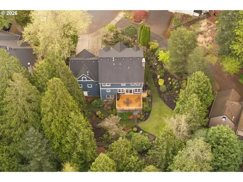 11503 SW Streamside Court Portland OR 97219
