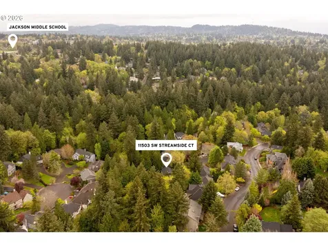 11503 SW Streamside Court Portland OR 97219