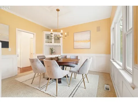 11503 SW Streamside Court Portland OR 97219