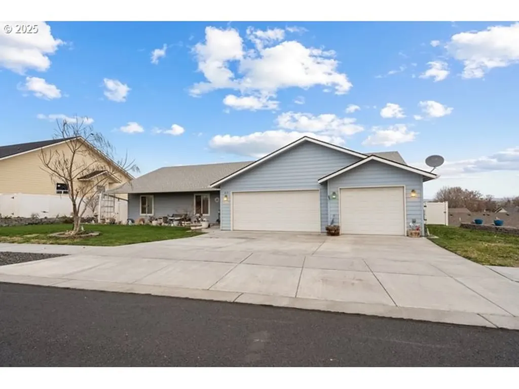 114 SW Desert Sky Drive Hermiston OR 97838