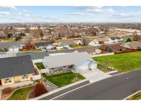 114 SW Desert Sky Drive Hermiston OR 97838