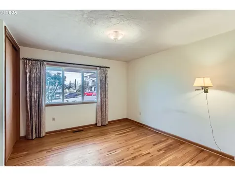 10524 NW Walters Lane Portland OR 97229