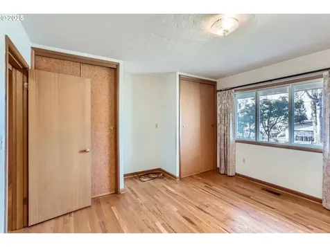 10524 NW Walters Lane Portland OR 97229
