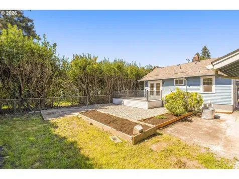 2122 SE Ellis Street Portland OR 97202