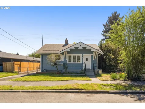 2122 SE Ellis Street Portland OR 97202