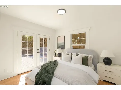 2122 SE Ellis Street Portland OR 97202