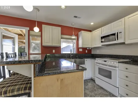 2319 Hawthorne Street Forest Grove OR 97116