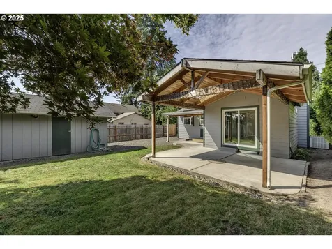 2319 Hawthorne Street Forest Grove OR 97116