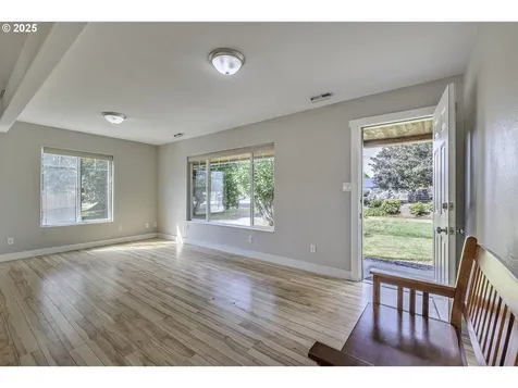 2319 Hawthorne Street Forest Grove OR 97116
