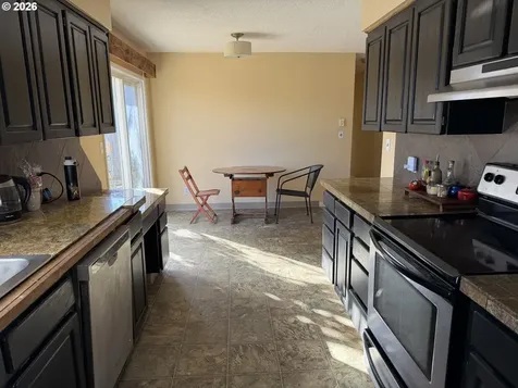 3908 Gifford Place Washougal WA 98671