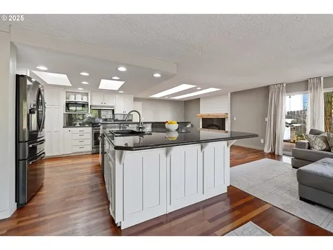 150 Narain Court Oregon City OR 97045