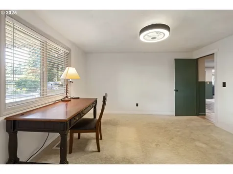 150 Narain Court Oregon City OR 97045