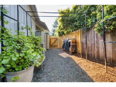 150 Narain Court Oregon City OR 97045