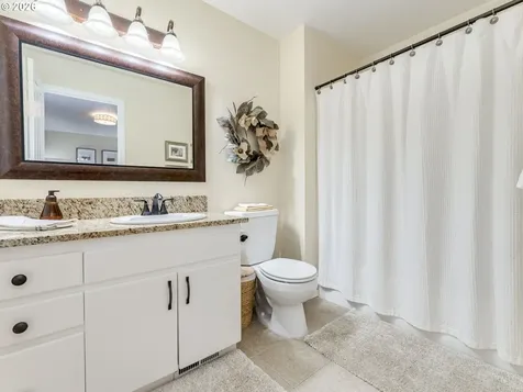 3110 NE 106th Street Vancouver WA 98686