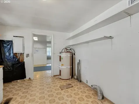 539 NE 160th Avenue Portland OR 97230