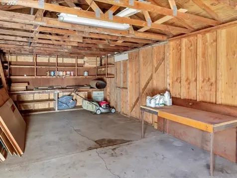 539 NE 160th Avenue Portland OR 97230