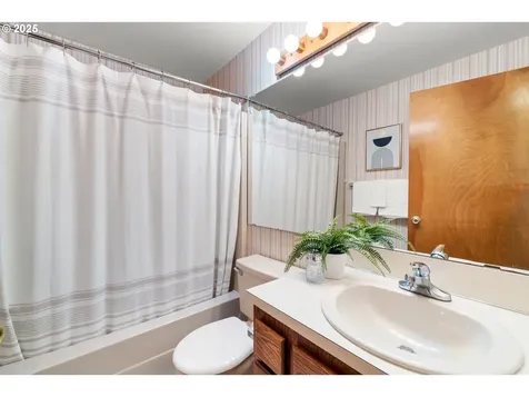 8250 SW 165th Avenue Beaverton OR 97007