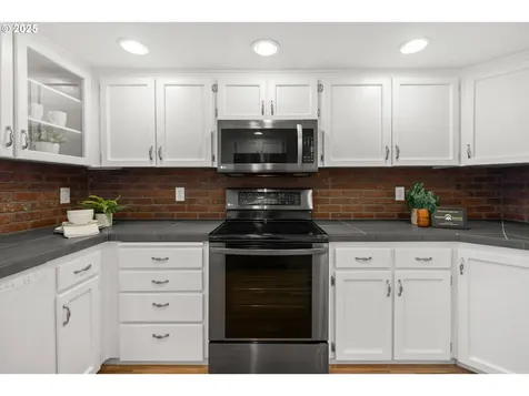 8250 SW 165th Avenue Beaverton OR 97007