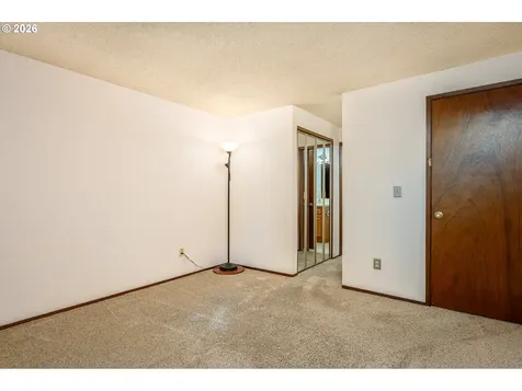 14828 SW 109th Avenue Portland OR 97224