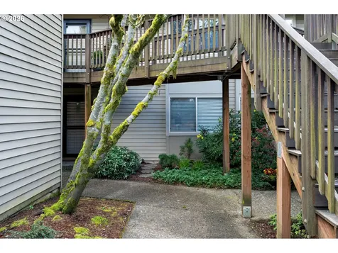 14828 SW 109th Avenue Portland OR 97224
