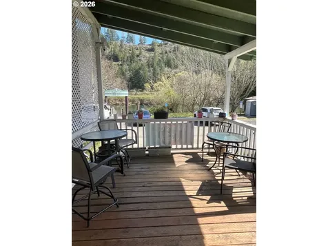 10784 Highway 126 Mapleton OR 97453