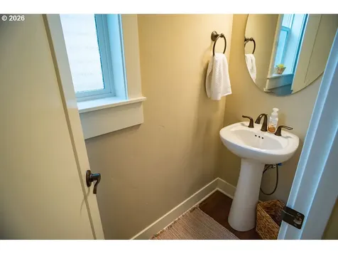 6622 NE 71st Avenue Vancouver WA 98661
