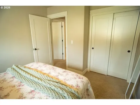 6622 NE 71st Avenue Vancouver WA 98661