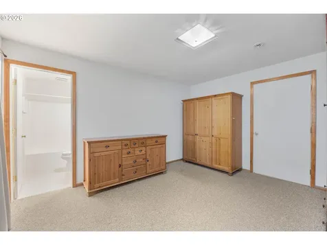 240 E Fourth Avenue Sutherlin OR 97479