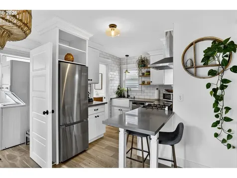 815 SE 2nd Avenue Camas WA 98607