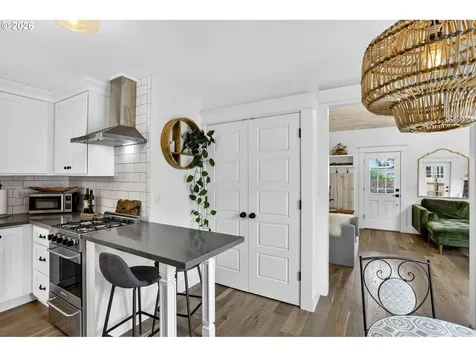 815 SE 2nd Avenue Camas WA 98607