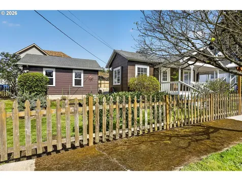 815 SE 2nd Avenue Camas WA 98607
