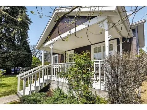 815 SE 2nd Avenue Camas WA 98607