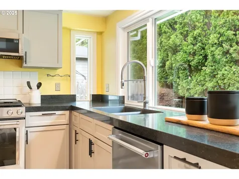 6292 SW 154th Place Beaverton OR 97007