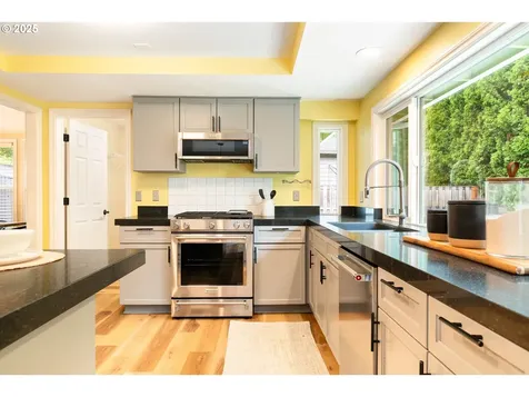 6292 SW 154th Place Beaverton OR 97007