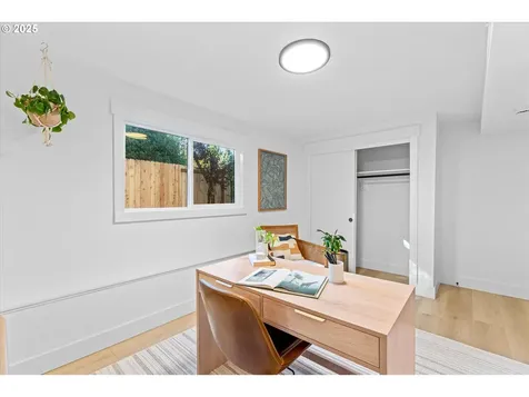 17855 Deerbrush Avenue Lake Oswego OR 97035