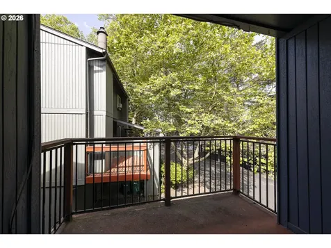 24011 NE Treehill Drive Wood Village OR 97060