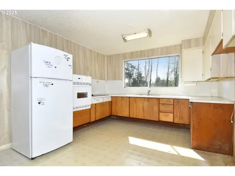 325 Morton Road Oregon City OR 97045