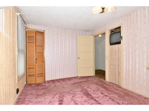 325 Morton Road Oregon City OR 97045