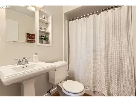 2809 E 27th Street Vancouver WA 98661